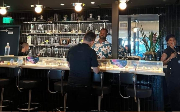 vape bar scene in San Fernando Valley